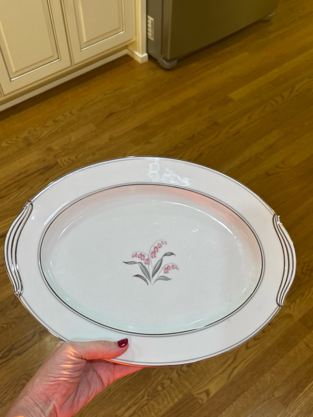 Noritake Crest 5421 Oval Serving Platter 16” Lilly of the Valley Platinum Trim